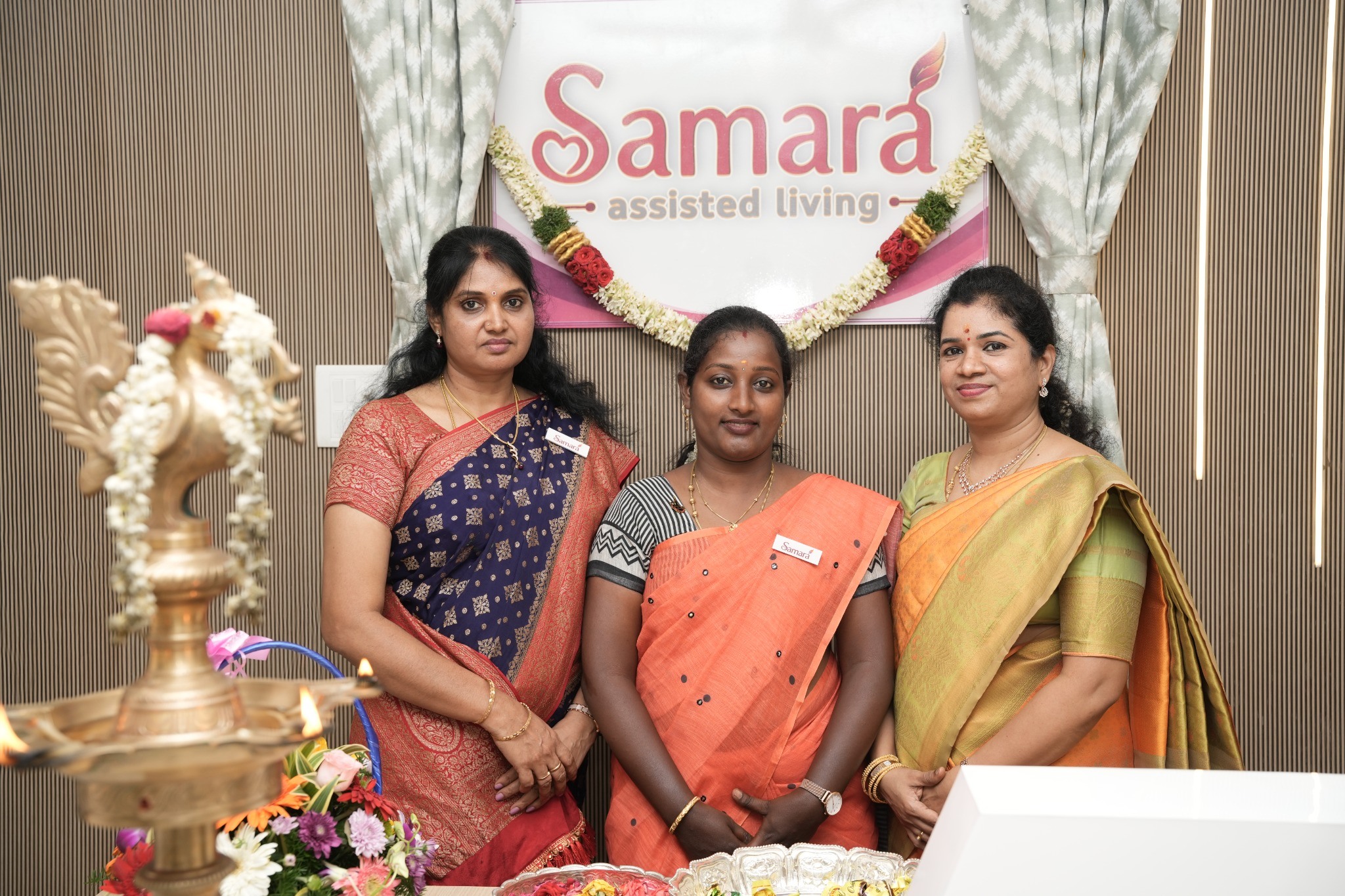Ms. Viji Vasu, Ms. Gomathi and Ms. Raji welcoming the guests